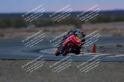 media/Jan-15-2022-CVMA (Sat) [[711e484971]]/Race 15 500 Supersport-350 Supersport/